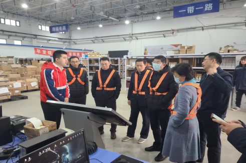 固本強(qiáng)基促發(fā)展  服務(wù)企業(yè)勇?lián)?dāng)  ——沈陽(yáng)市科技融資擔(dān)保有限公司黨支部被評(píng) 為省直機(jī)關(guān)黨支部建設(shè)優(yōu)秀案例