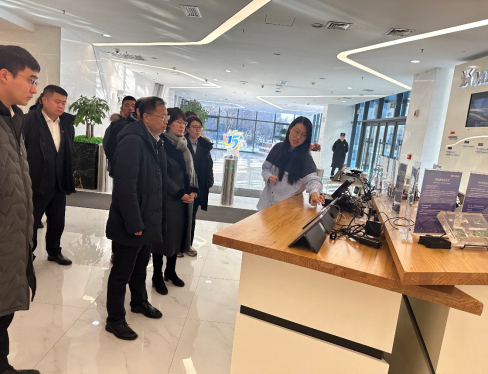 駐金控集團(tuán)紀(jì)檢監(jiān)察組開(kāi)展“看變化 增信心 強(qiáng)本領(lǐng) 促振興” 學(xué)習(xí)實(shí)踐活動(dòng)